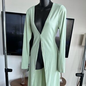 Boohoo Light Green Ribbed Knit Top